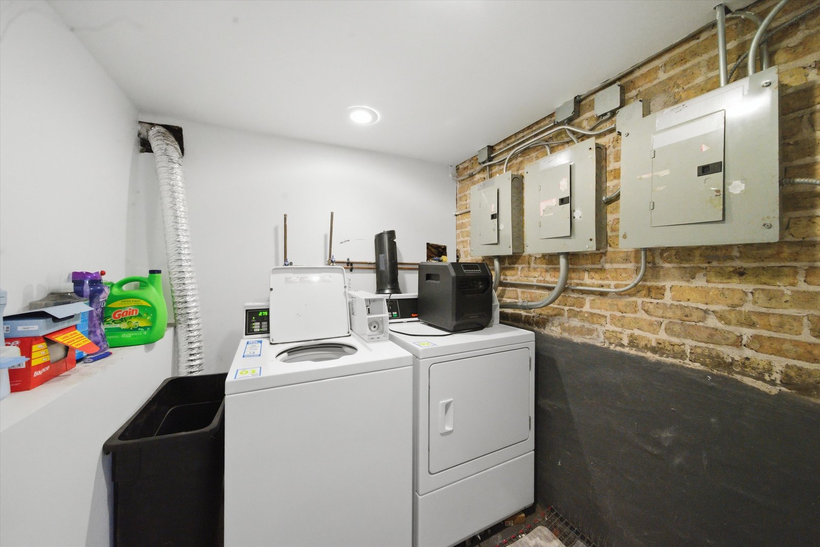 3742 West Diversey Avenue Chicago IL 60647
