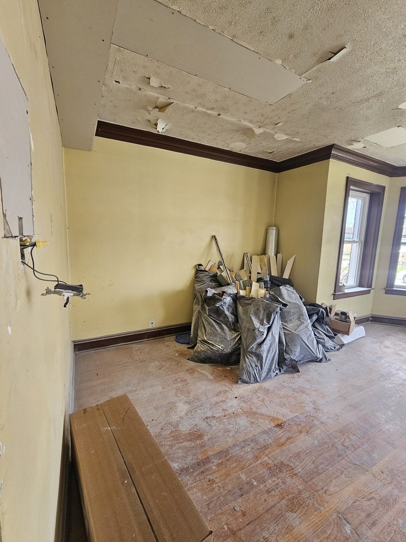 9439 South Racine Avenue Chicago IL 60620