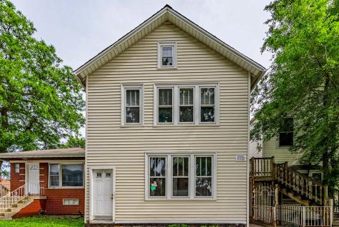 2703 South Hillock Avenue Chicago IL 60608