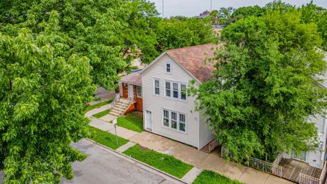 2703 South Hillock Avenue Chicago IL 60608