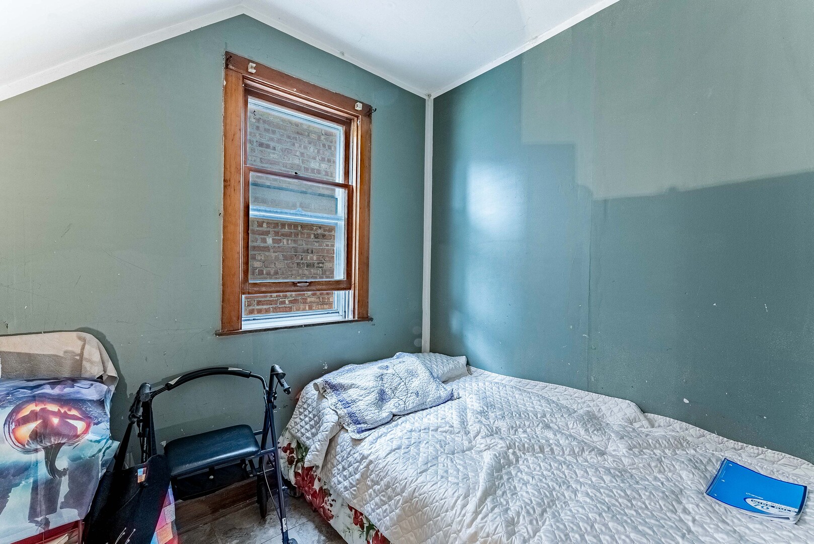 2703 South Hillock Avenue Chicago IL 60608