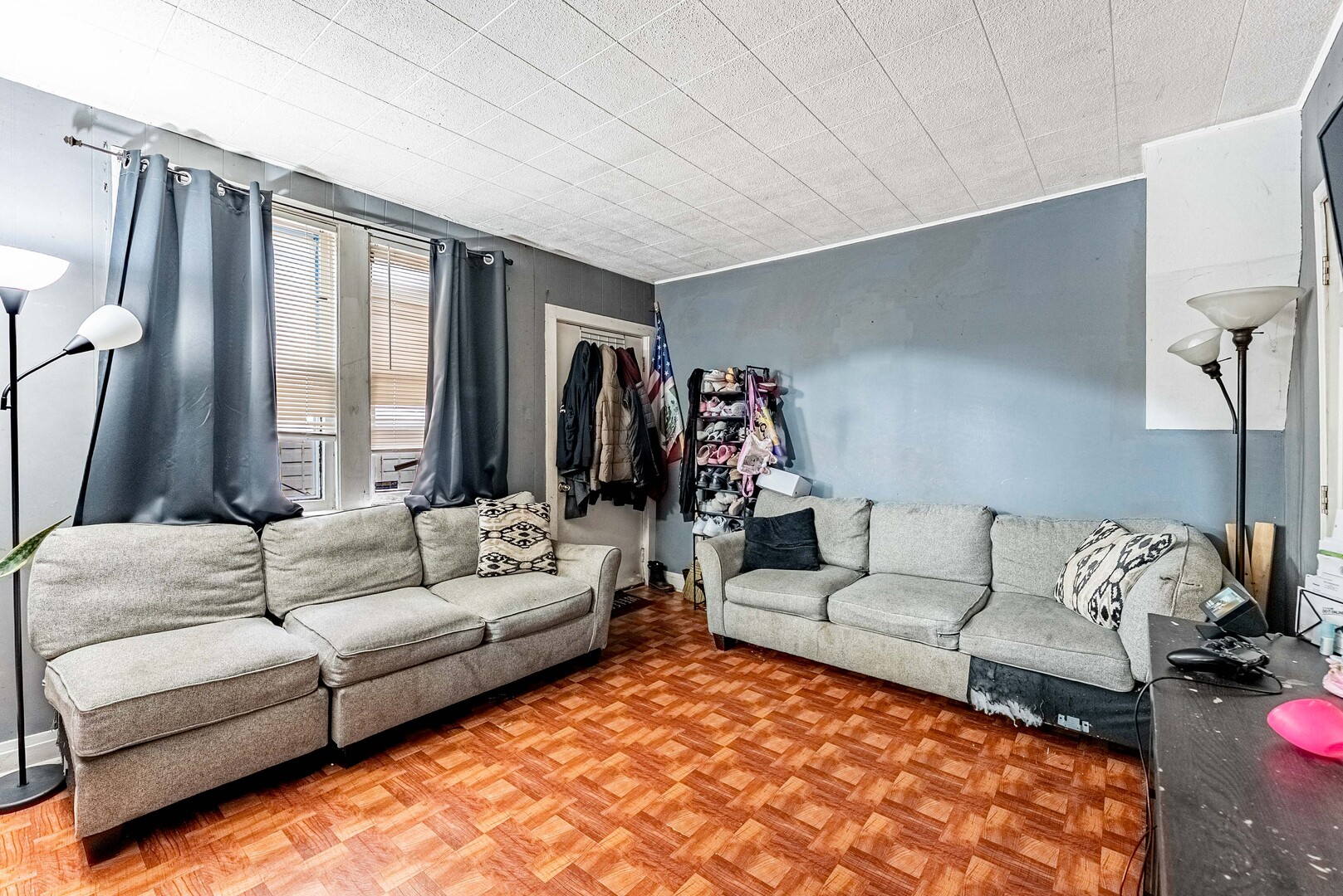 2703 South Hillock Avenue Chicago IL 60608