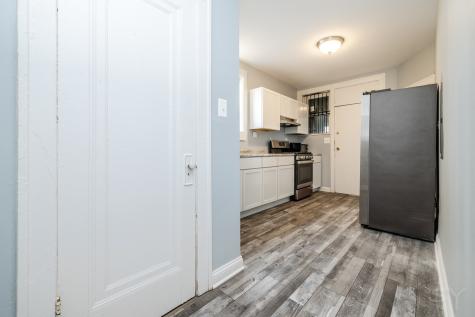 7751 South Phillips Avenue Chicago IL 60649