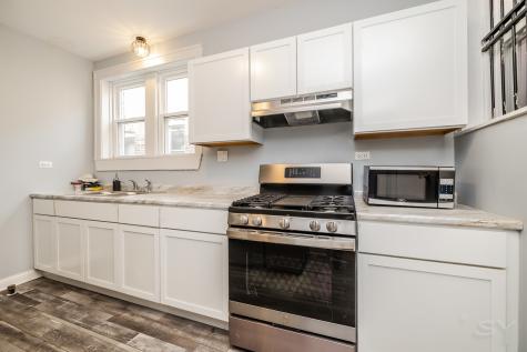 7751 South Phillips Avenue Chicago IL 60649