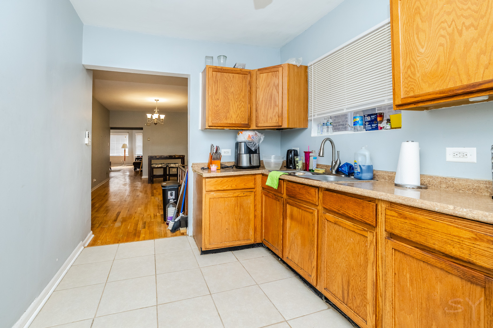 7751 South Phillips Avenue Chicago IL 60649