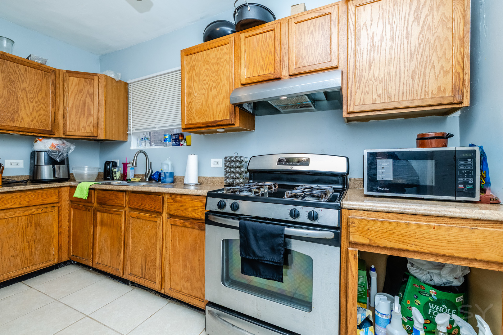 7751 South Phillips Avenue Chicago IL 60649