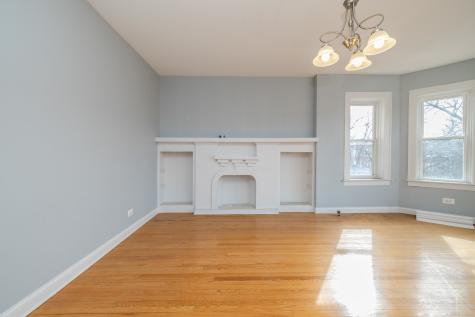7751 South Phillips Avenue Chicago IL 60649