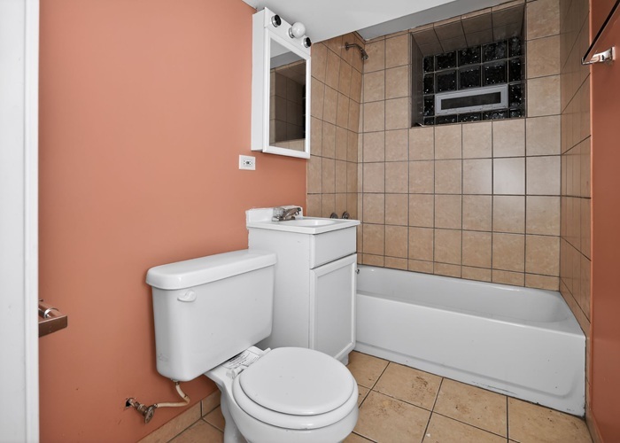 2816 West Washington Boulevard Chicago IL 60612