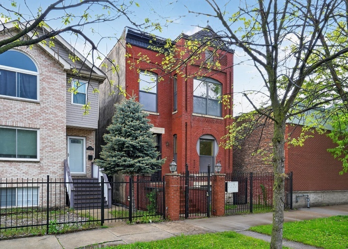 2816 West Washington Boulevard Chicago IL 60612