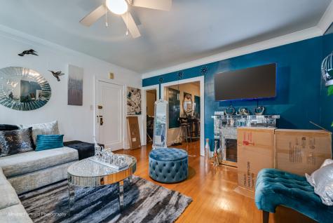 8213 South Indiana Avenue Chicago IL 60619
