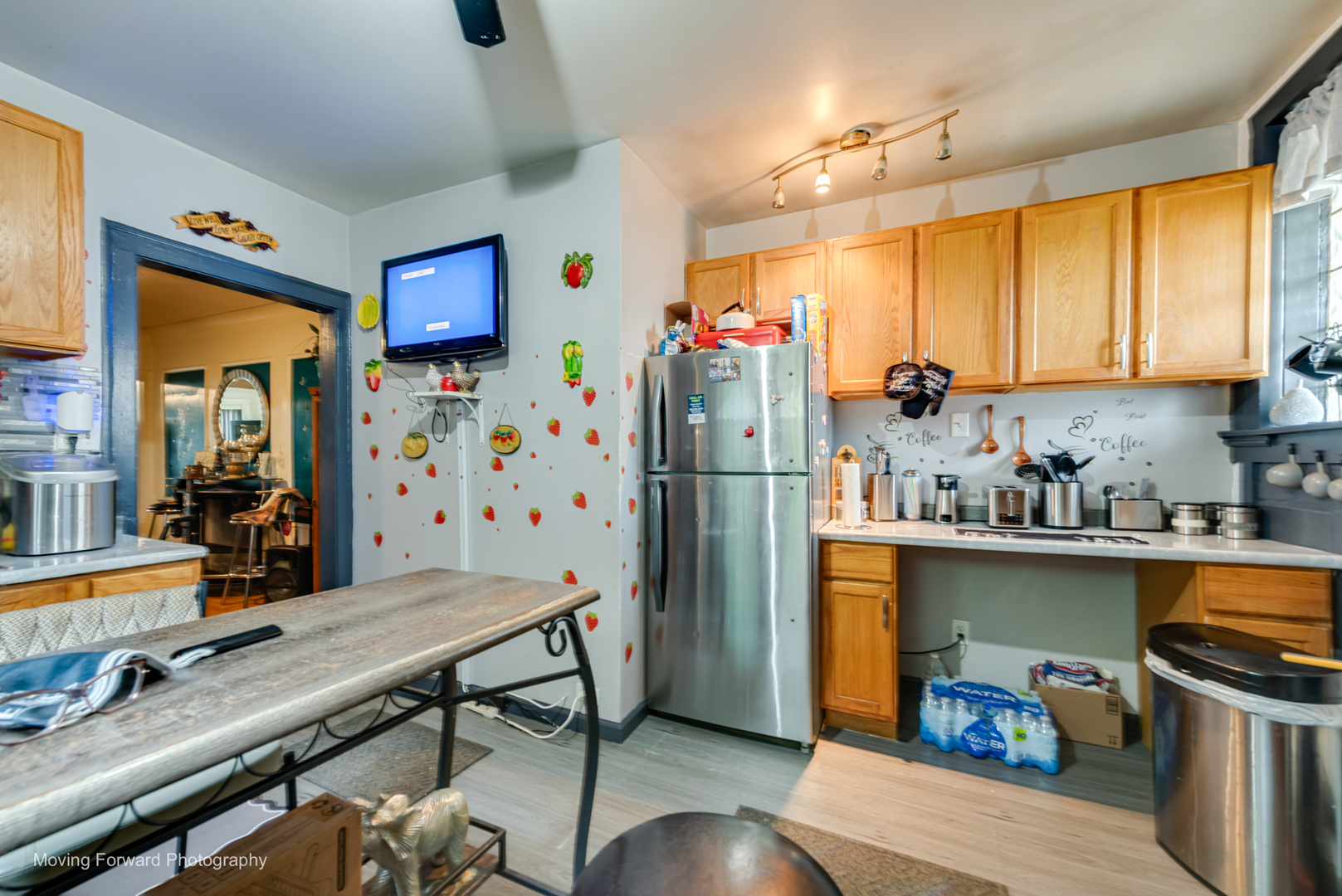 8213 South Indiana Avenue Chicago IL 60619