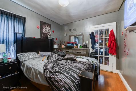 8213 South Indiana Avenue Chicago IL 60619