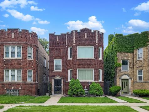 8213 South Indiana Avenue Chicago IL 60619