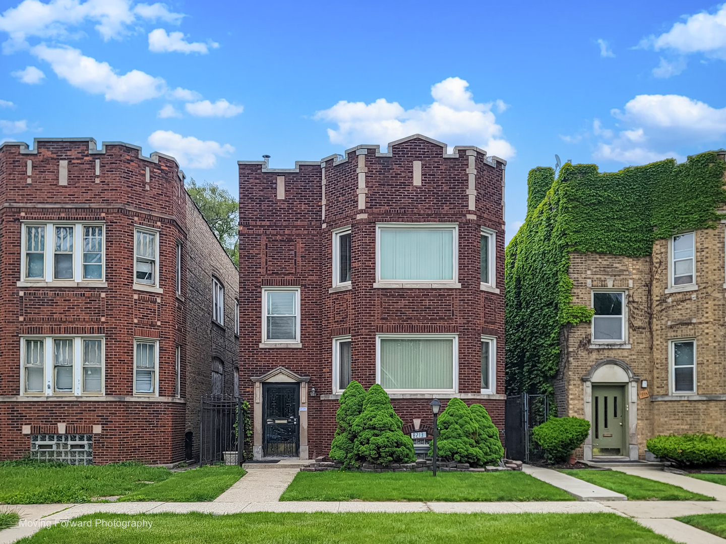 8213 South Indiana Avenue Chicago IL 60619