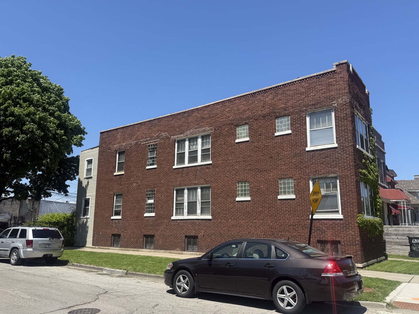 6354 South Claremont Avenue Chicago IL 60636