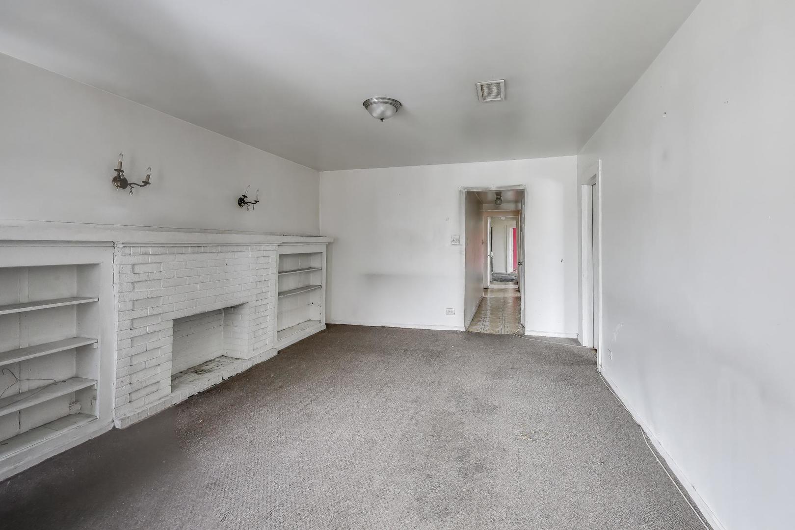 4105-03 West Grenshaw Street Chicago IL 60624
