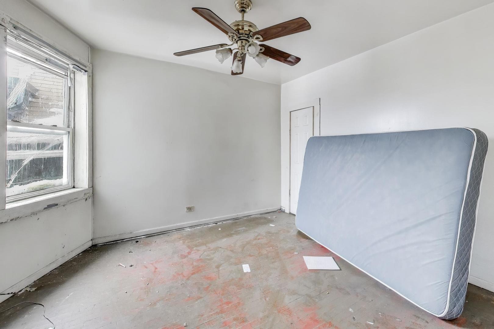 4105-03 West Grenshaw Street Chicago IL 60624