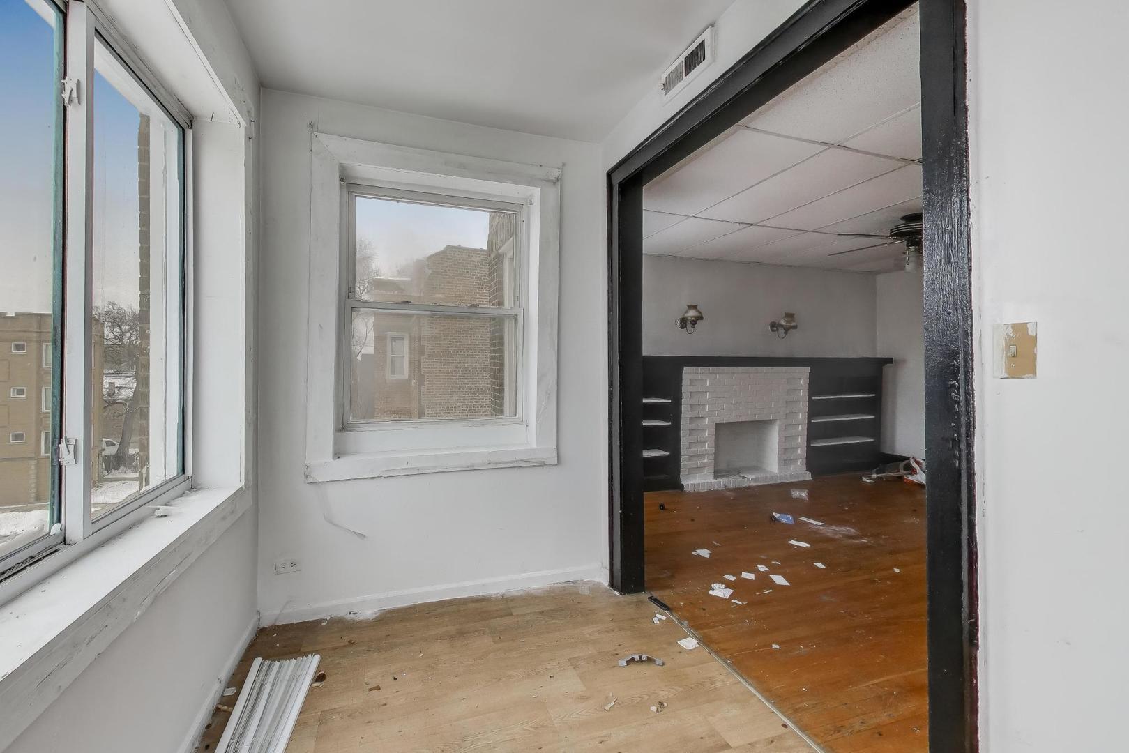 4105-03 West Grenshaw Street Chicago IL 60624