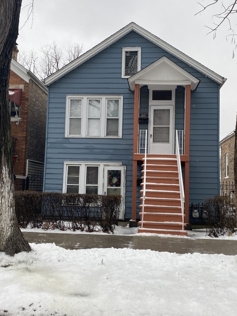 2652 South Komensky Avenue Chicago IL 60623