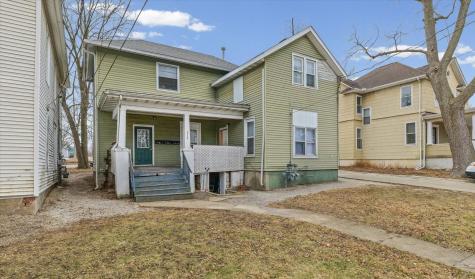 820 West Washington Street Bloomington IL 61701