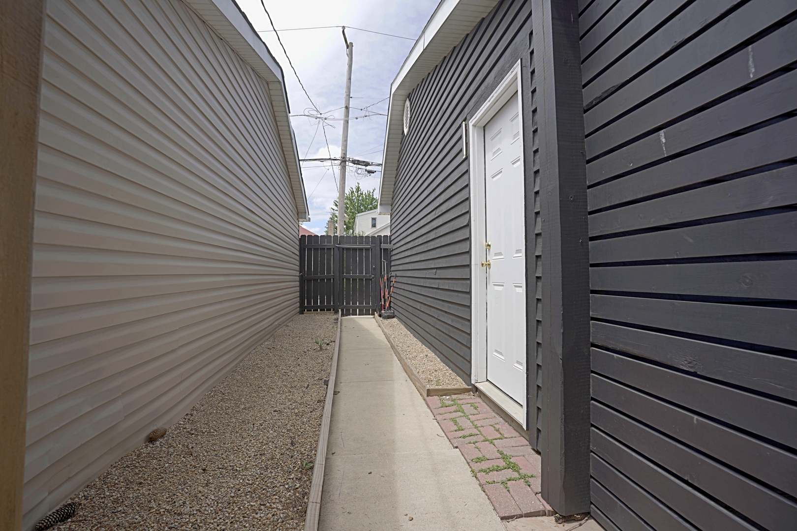 3916 North Osceola Avenue Chicago IL 60634