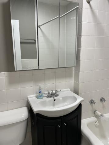2044 West Birchwood Avenue Chicago IL 60645