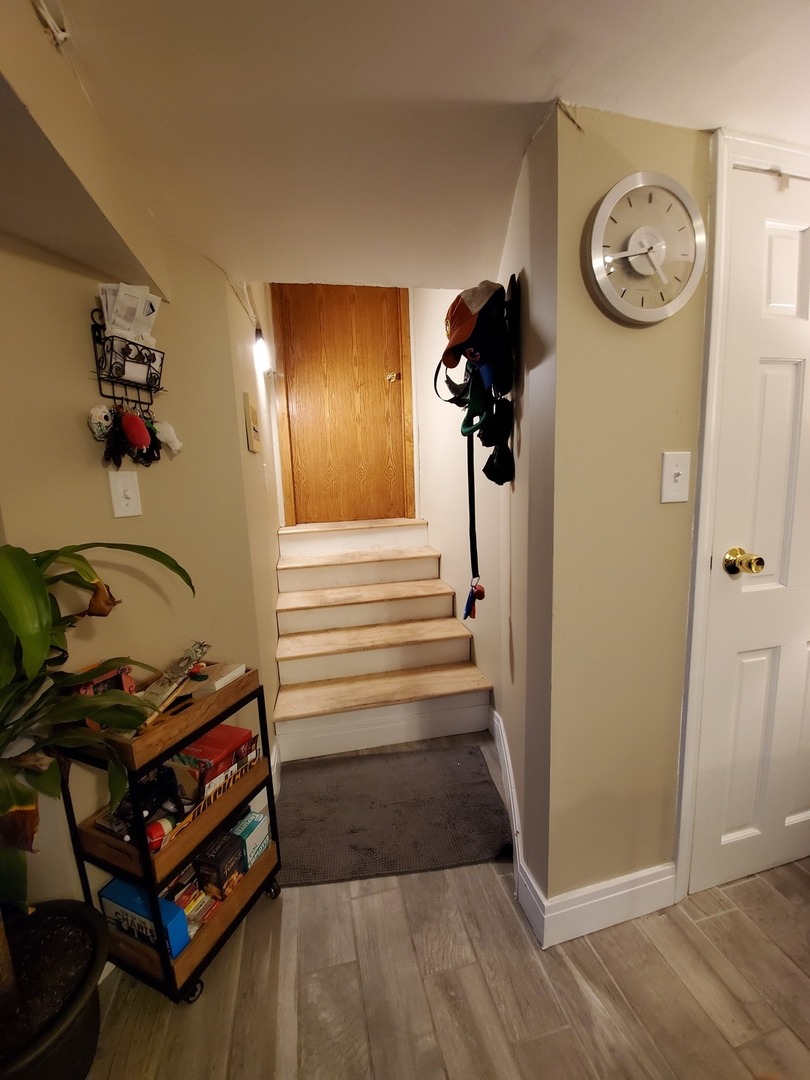 2044 West Birchwood Avenue Chicago IL 60645