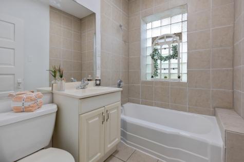 4836 South Dorchester Avenue Chicago IL 60615