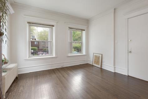 4836 South Dorchester Avenue Chicago IL 60615