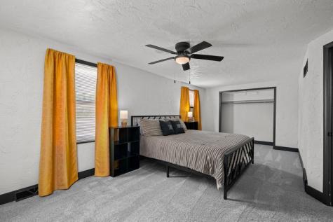 2400 24TH Street Rock Island IL 61201