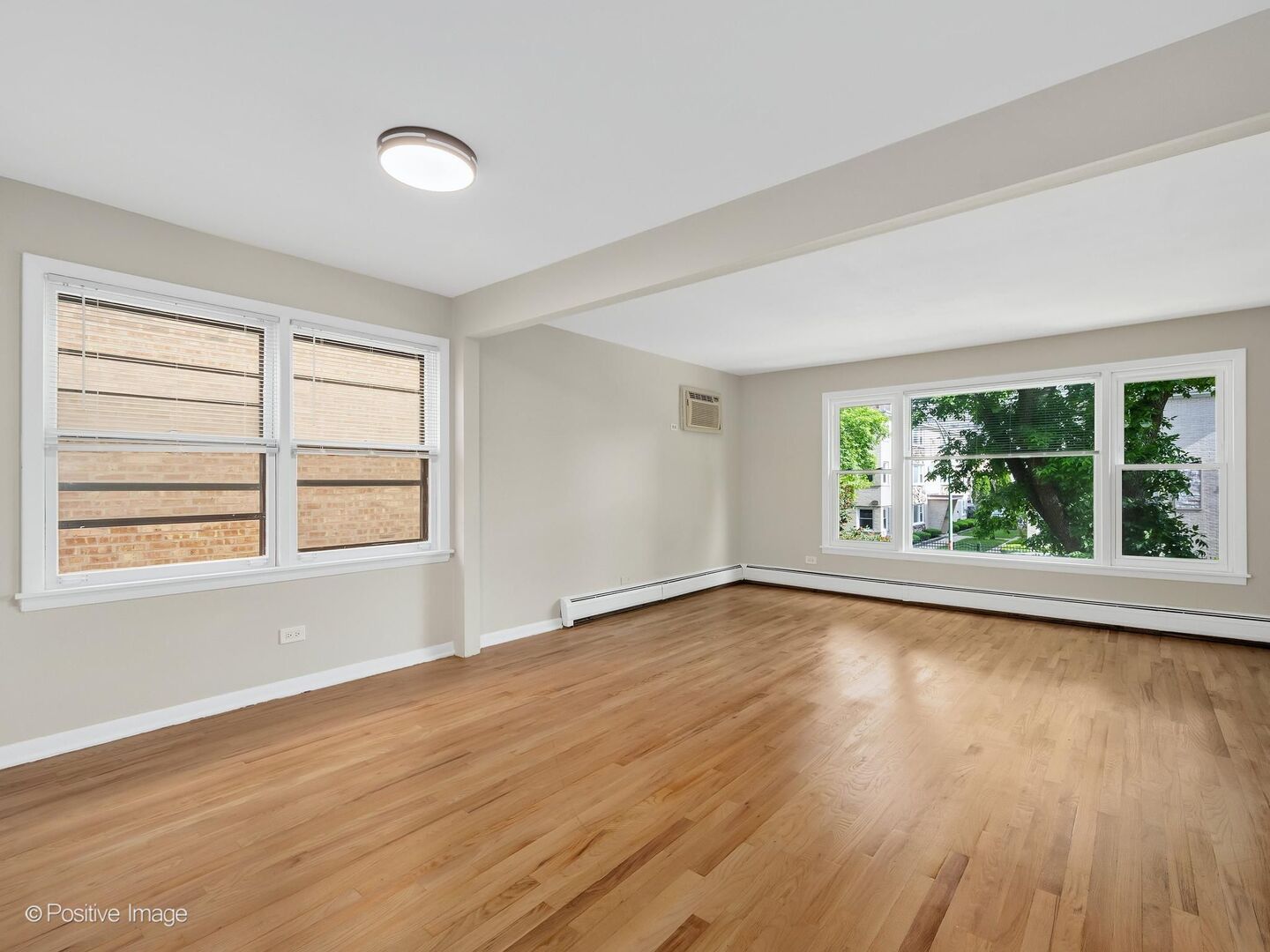 8631 West Summerdale Avenue Chicago IL 60656