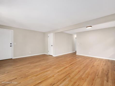 8631 West Summerdale Avenue Chicago IL 60656