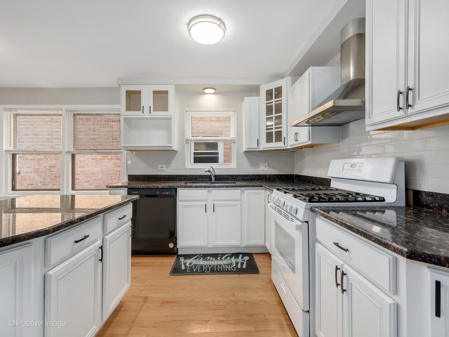 8631 West Summerdale Avenue Chicago IL 60656