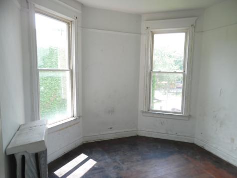 6347 South Eberhart Avenue Chicago IL 60637