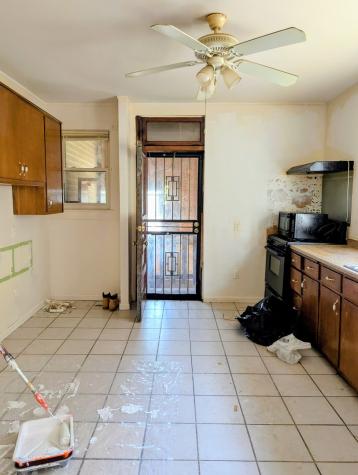 1325 North Long Avenue Chicago IL 60651