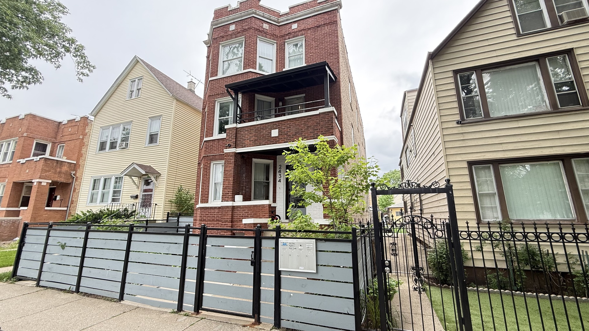 2434 North Lorel Avenue Chicago IL 60639