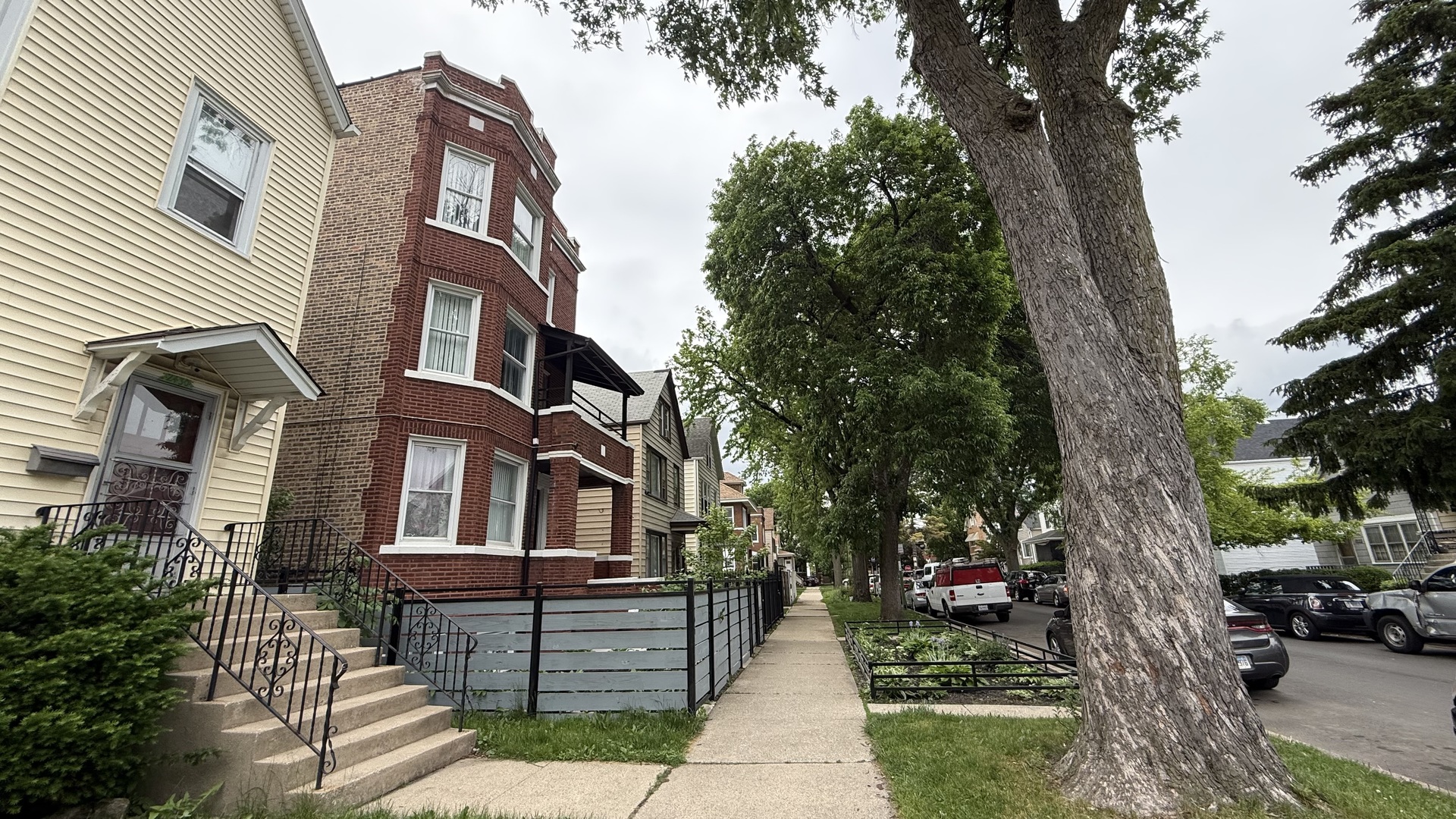 2434 North Lorel Avenue Chicago IL 60639