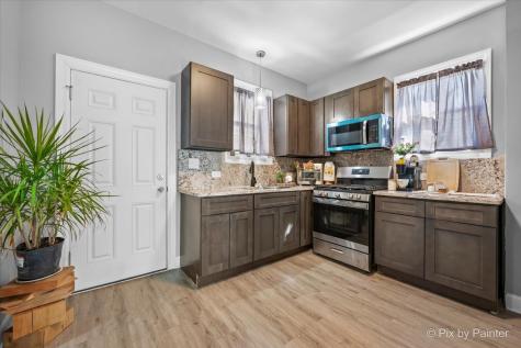 519 West Highland Avenue Elgin IL 60123