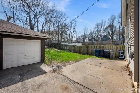 519 West Highland Avenue Elgin IL 60123