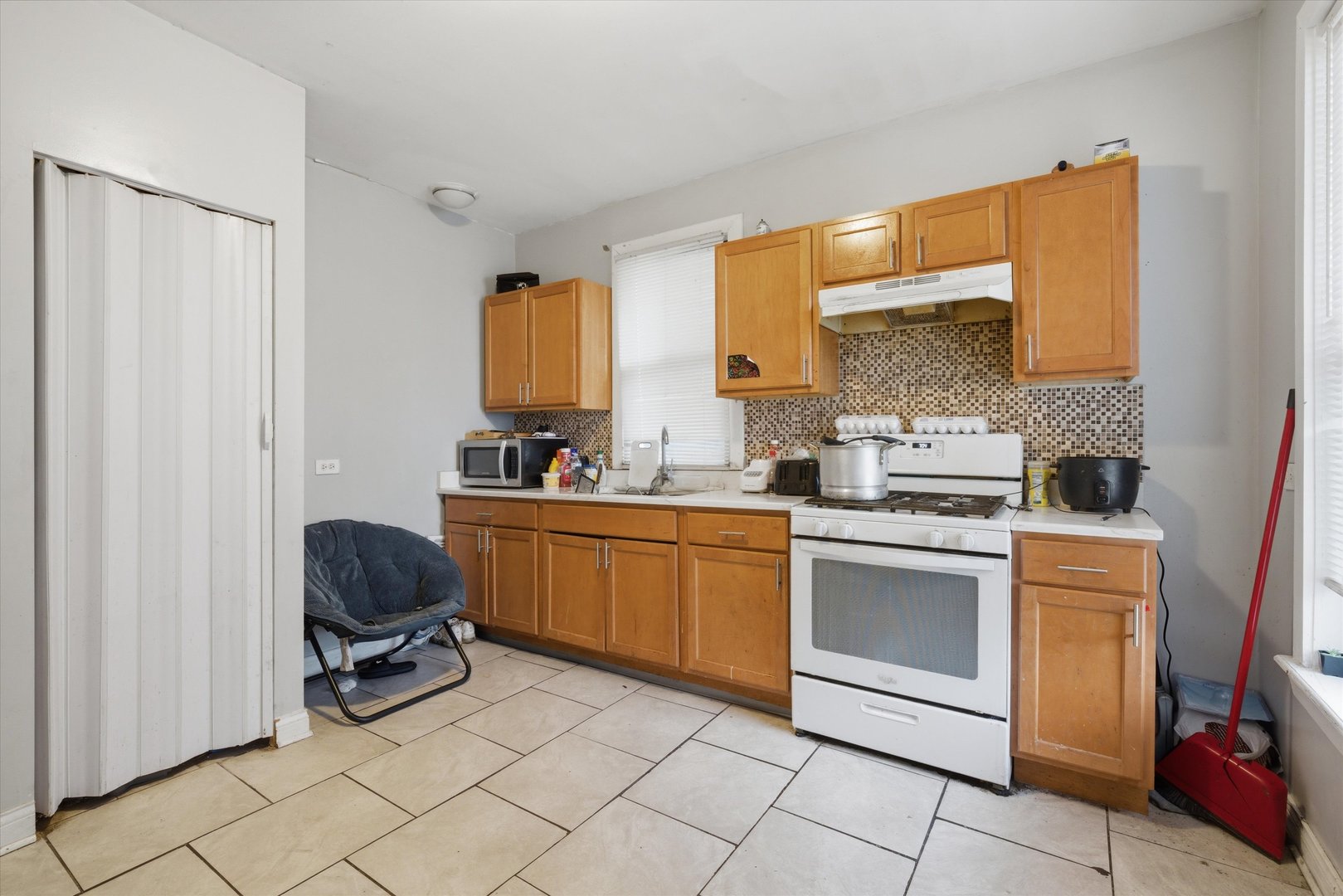 9020 South Burley Avenue Chicago IL 60617