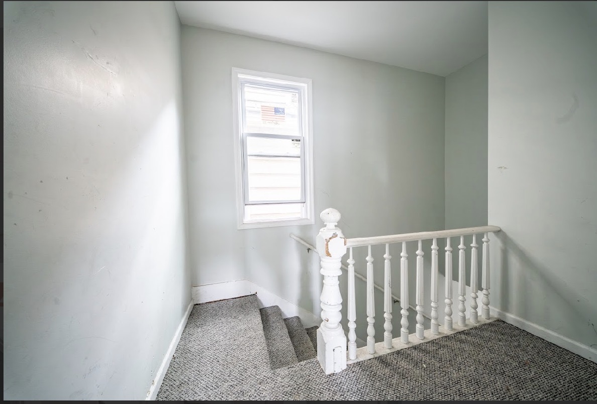 8942 South Baltimore Avenue Chicago IL 60617