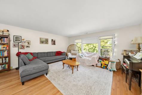 704 Florence Avenue Evanston IL 60202