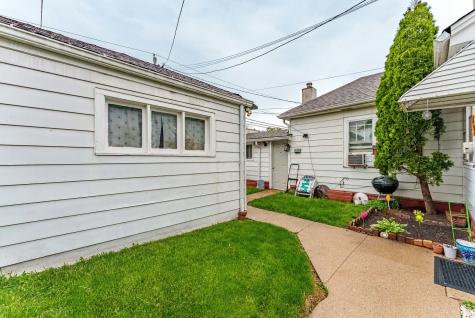 1344 Cuyler Avenue Berwyn IL 60402