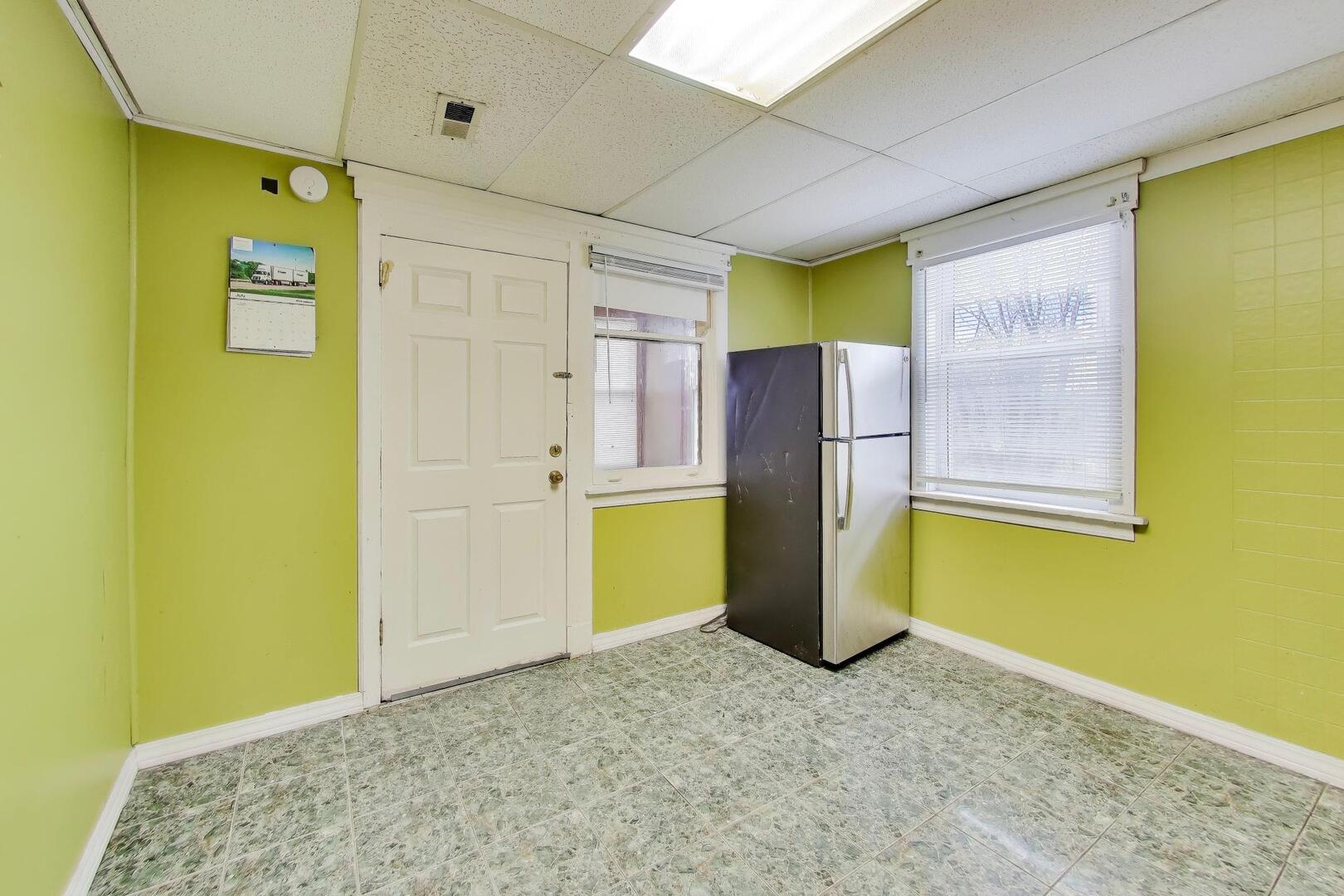 1428 East 71st Place Chicago IL 60619