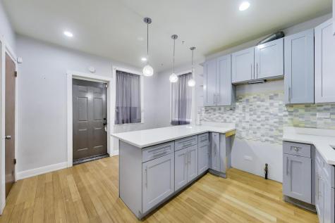 1428 East 71st Place Chicago IL 60619
