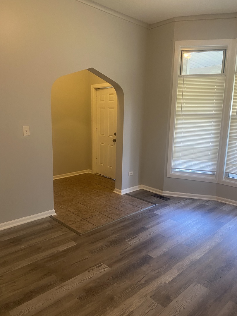 537 West 61st Place Chicago IL 60621