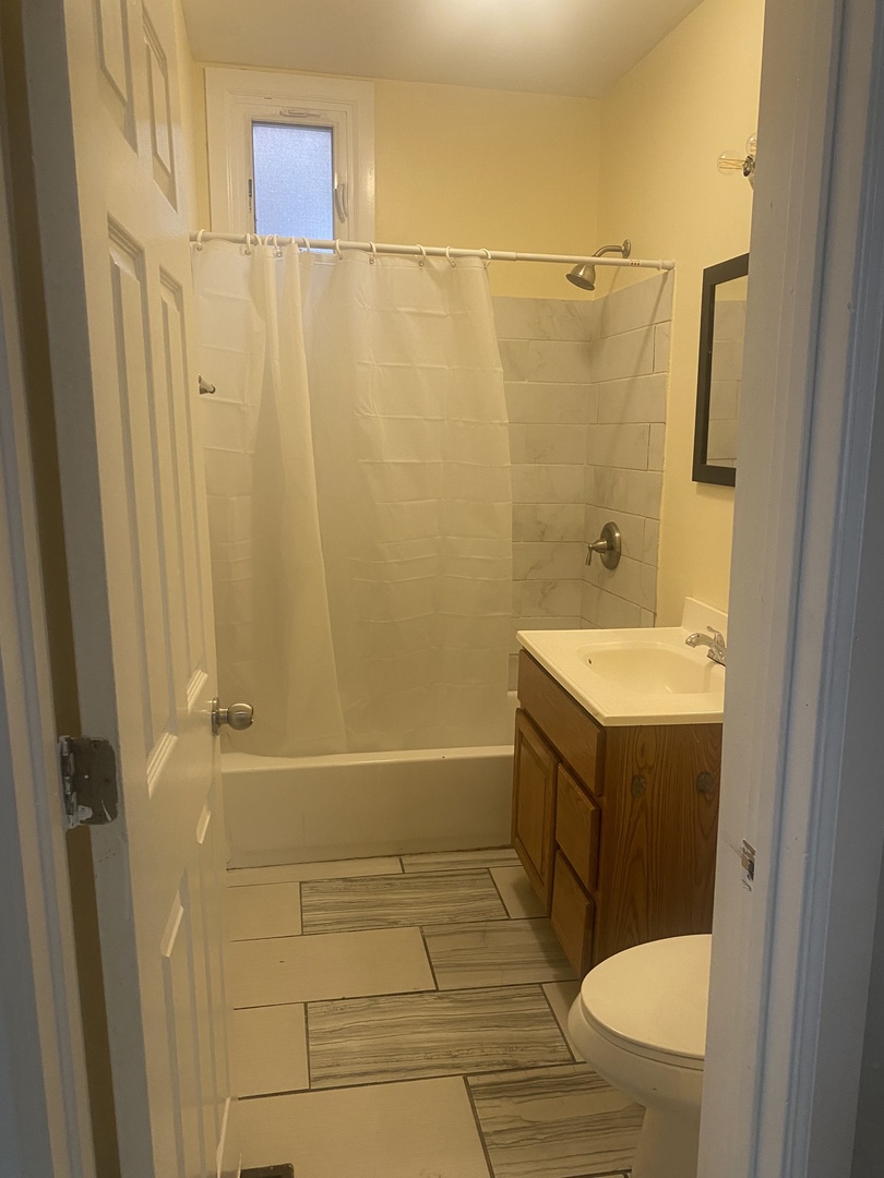 537 West 61st Place Chicago IL 60621