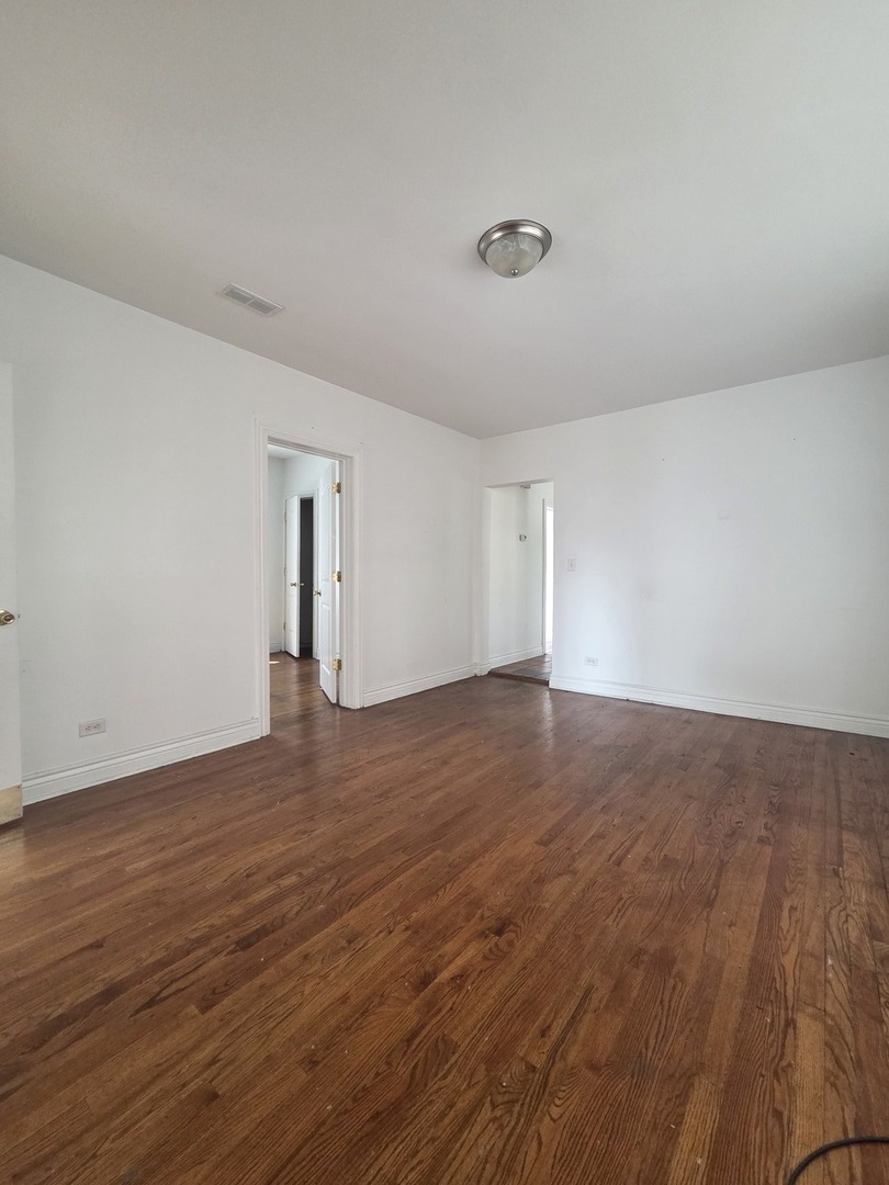 6928 South Maplewood Avenue Chicago IL 60629