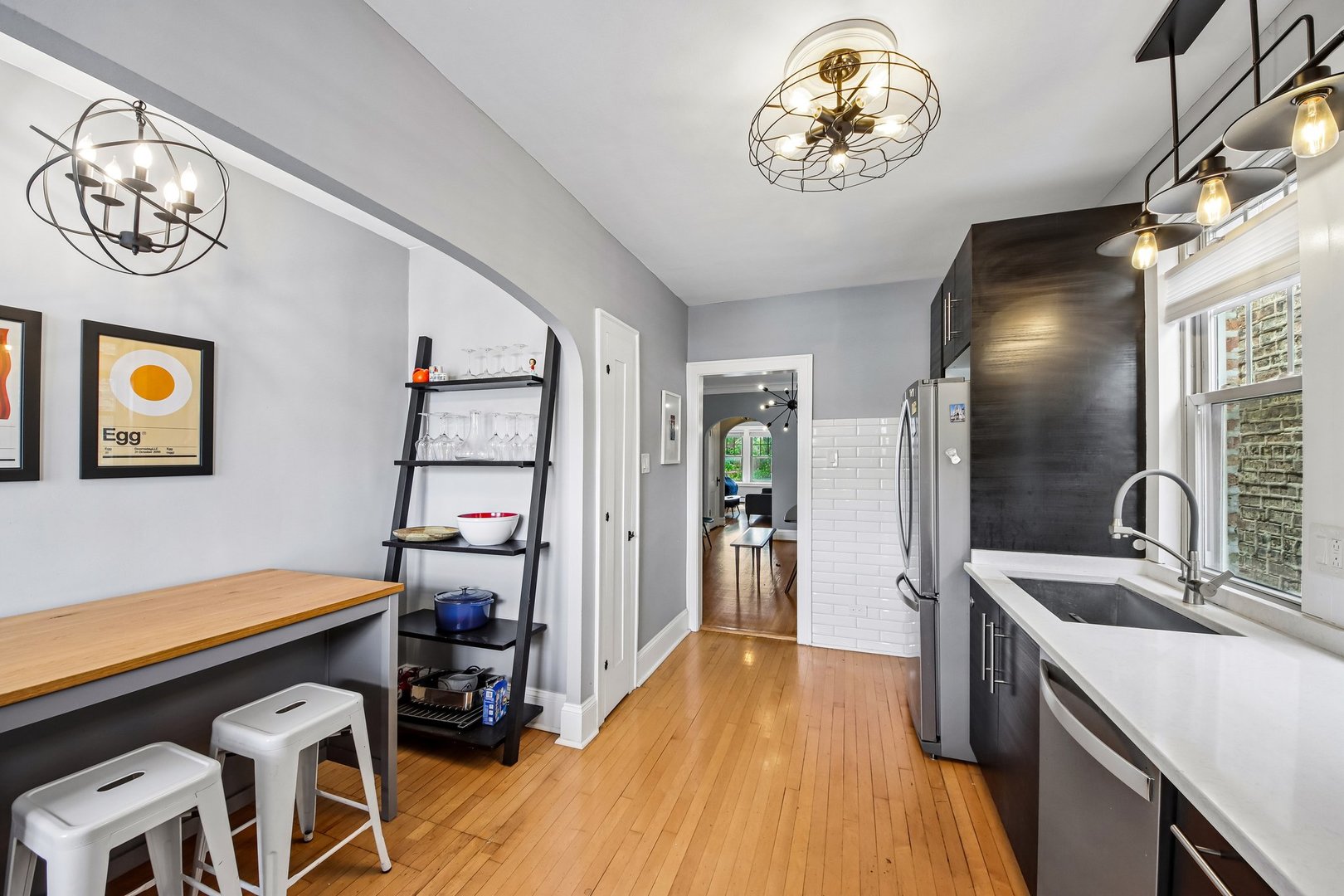 5643 North Campbell Avenue Chicago IL 60659