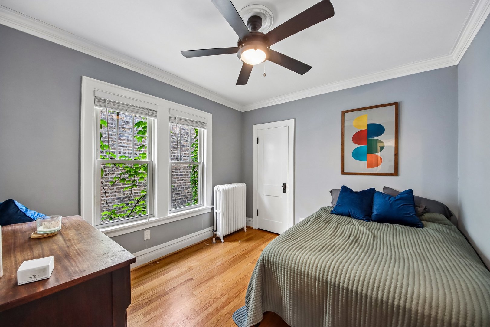 5643 North Campbell Avenue Chicago IL 60659